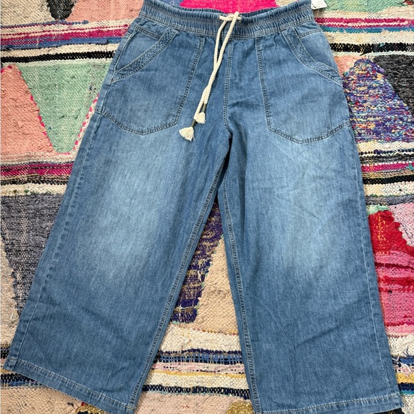 We the free easy peasy pull on Jeans - Picture 6 of 7